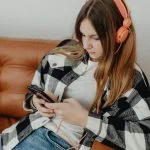 Kerk in beweging: Tussen traditie en TikTok